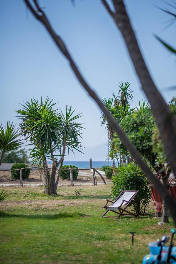 Lazaris Apartments Almiros Beach Exteriör bild